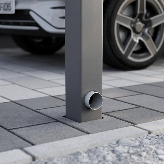 Integrierter Wasserablauf im Classic Pfosten eines Alufuchs Carports – elegante Regenwasserführung zur Entwässerung